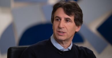 Apollo private credit fund gives investors only 45% of requested withdrawals